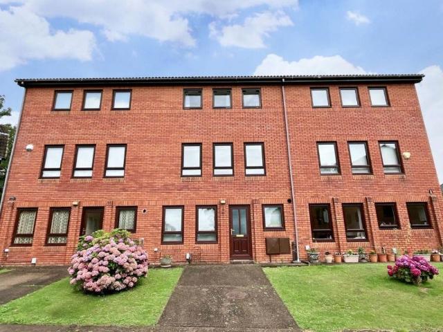 Llwynderw Drive, Swansea SA3, 1 bed flat to rent, £875 pcm | PrimeLocation