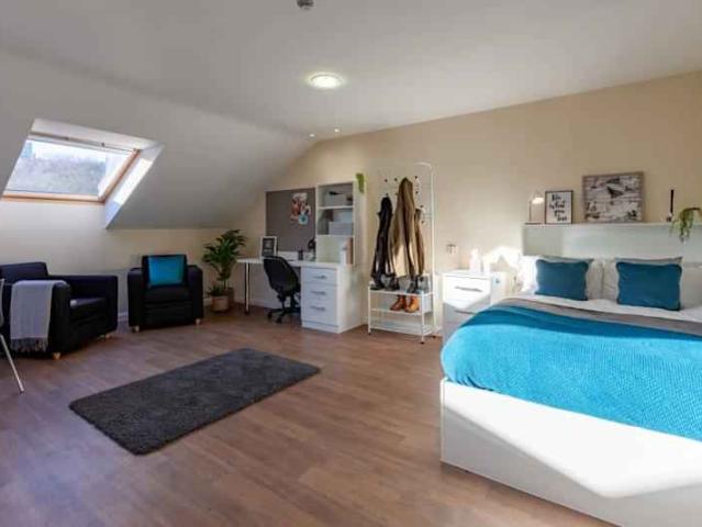 Llys Y Deon, Bangor Has an Apartment