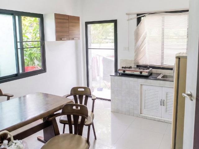 ลงทุนสุดคุ้ม! ขายบ้านพร้อมผู้เช่าการันตีรายได้ 20,000 บาท/เดือน T. 063 664 9