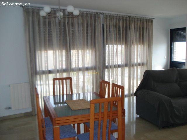 LT/ ESPECTACULAR PISO DE TRES DORMITORIOS EN ZONA DE JUVENTUD