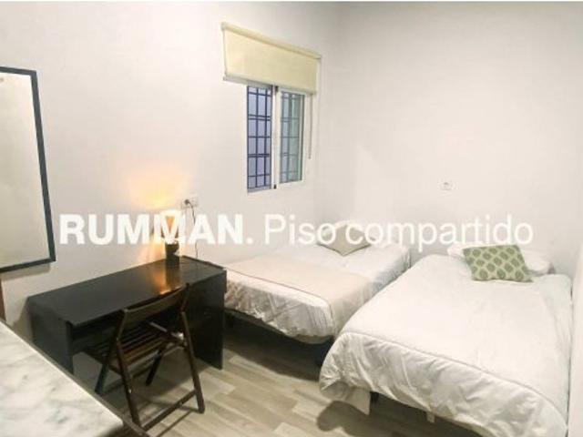 LT/ EST/ Piso de DOS dormitorios en el Realejo
