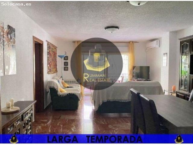 LT / Piso de CUATRO Dormitorios en el Realejo