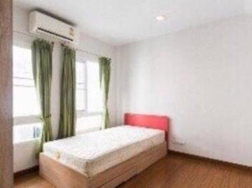 LTH5207 – Townhouse FOR SALE in Sathorn 3 beds 3 baths Size 200 Sq.M. nearby BTS Surasak Station ONLY 15 MB