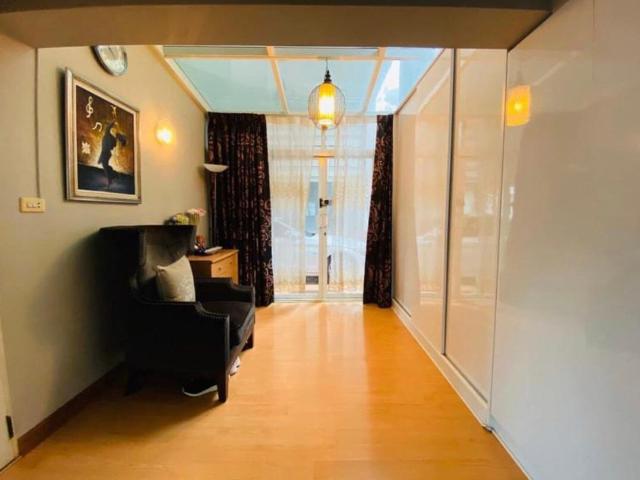 LTH5224 – House in Compound FOR SALE in Ari 3 beds 4 beds size 450 Sq.M. Nearby BTS Ari station ONLY 18.5 MB