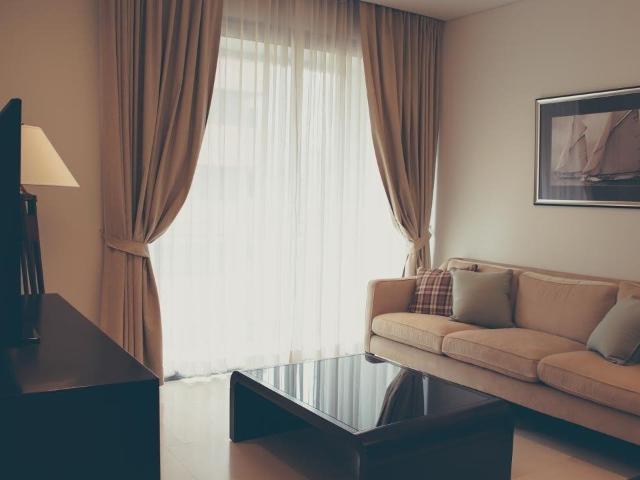 LTH5983 – Saladaeng Residences FOR SALE 1 bed 1 bath size 61 Sq.M. Nearby MRT Lumphini Station ONLY 14.5 MB