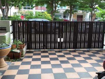 LTH6322 – Townhouse in Yannawa FOR SALE 3 beds 4 baths 185 sq.m. Near BTS Chong Nonsi ONLY 14,100,000 THB