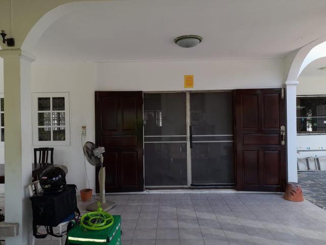 LTH7118 – Fire Sale a single house with a big land size 202 Sq.W in Bangjak, only 5 mins on 49.9 MB discount from 57.26 MB Can be both of residential and commercial space