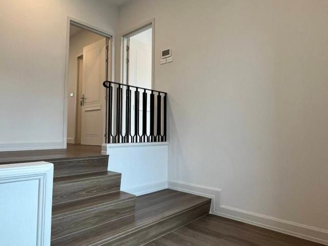 LTH7231 – House in Srinakarin – Rama 9 FOR RENT 4 beds 5 baths Size 302 Sq.M. Near ARL Hua Mak Station ONLY 350k/month