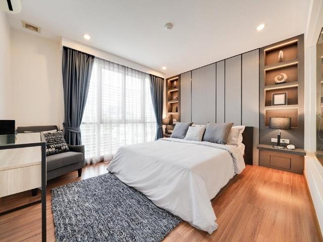 LTH9683 – The Surawong FOR SALE size 70 Sq. m. 2 beds 2 baths near MRT Samyan Station ONLY 8 MB