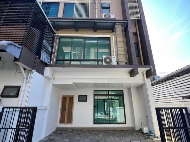 LTH10188 – House FOR SALE in Sathupadit size 251 Sq. m. 3 beds 4 baths Near Central Rama ONLY 16 MB