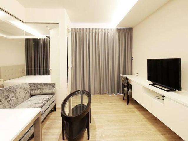 LTH11281 H Sukhumvit 43 FOR SALE Size 41 sqm. 1 bed 1 bath BTS Phrom Phong Station ONLY 7.9 MB