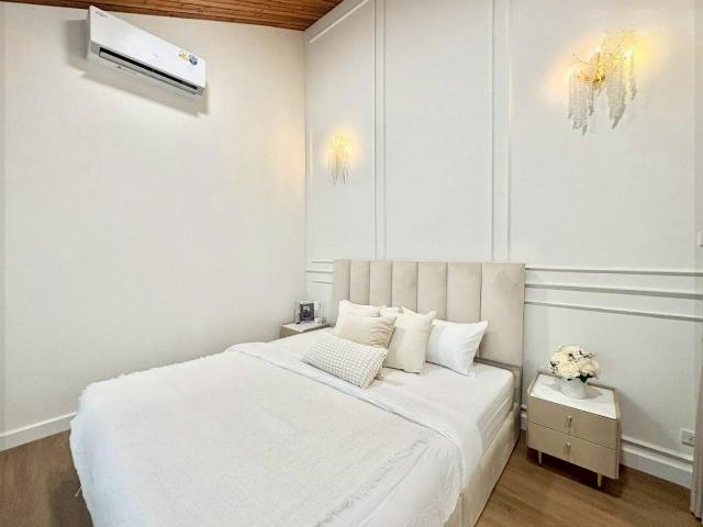 LTH13509 – House for Rent | Ratchada | 500 sqm | 5 Beds 3 Baths | 150K/Month | Near MRT Huaykwang | บ้านให้เช่า รัชดา