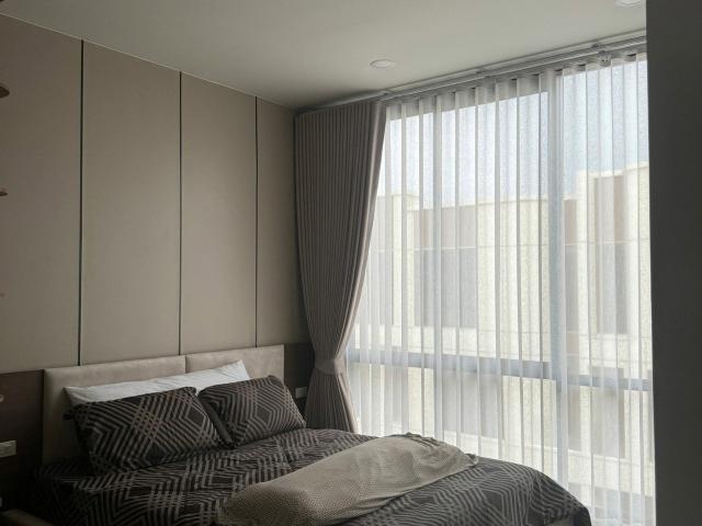 LTH15346 – Modern Townhome for Rent Sathorn | City Lifestyle Best Value | Near BTS Surasak | 130,000 THB