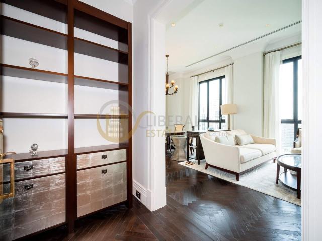 LTH3014 – 98 Wireless FOR RENT 2 beds 3 baths size 121 Sq.M. Nearby BTS Phloen Chit station ONLY 210k/Month
