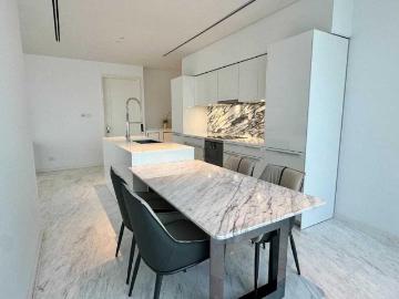 LTHC10365–Four Seasons Private Residences FOR RENT size 115 Sq.m. 2 beds 3baths Near BTS SaphanTaksin Station ONLY 155K/Month
