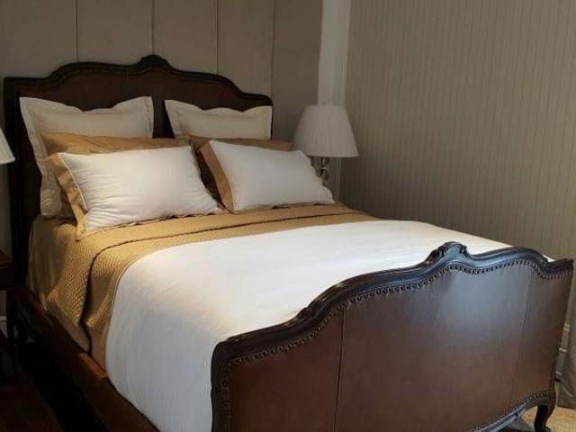 LTHC1176 Wireless FOR SALE Size 145.45 sqm. 2 beds 3 baths Near BTS Phloen Chit Station ONLY 89 MB