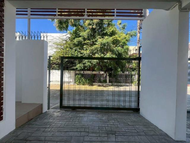 LTHC15273 – Charming House for Sale Ari | City Lifestyle Best Value | Near BTS Ari | 25 MB