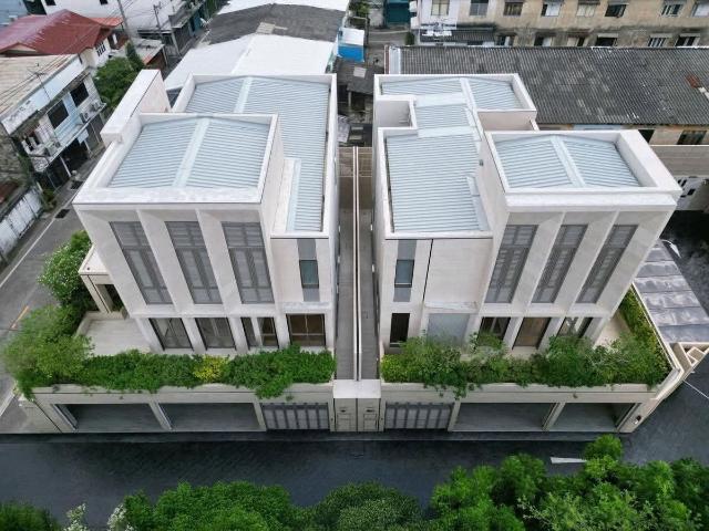 LTHC16117 Luxury 3 Story Detached House for Sale Sathorn–Silom | 533 sq.m. | 4 Beds 5 Baths | Private Pool & Lift | 60.9 MB