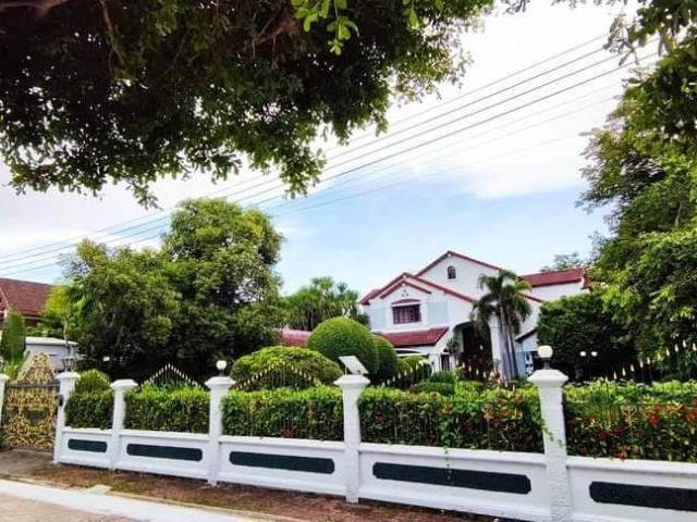 LTHC7000 – Single house FOR RENT in Sam Rong 3 beds 3 baths 424 sq.Wah. Near BTS Sam Rong station ONLY 180k/month