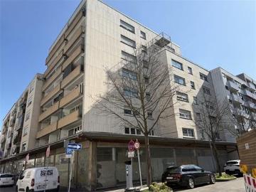 LU: 3 ZKB – ETW MIT GROßEM BALKON IN ZENTRALER LAGE GELEGEN
