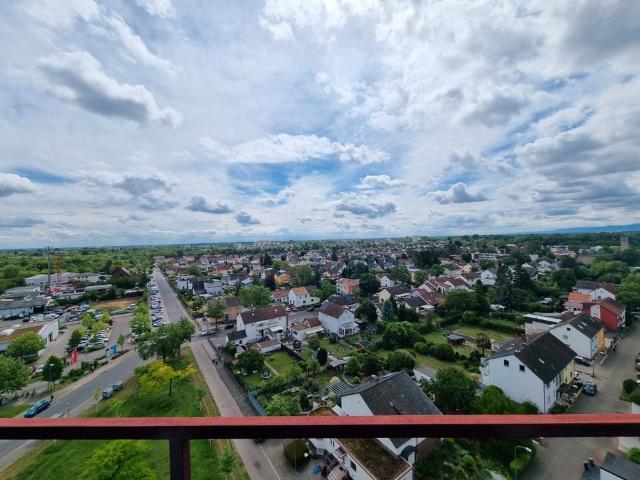 LU Gartenstadt *attraktive ETW* mit traumhaftem Fernblick. !
