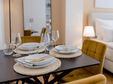 Lumen Homes Old town studio right in the centre, kitchen, NETFLIX, public parking around the corner