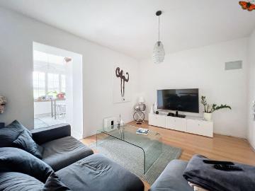 LUMINOUS 4½ ROOMS – Center of the Old Town of Romont!