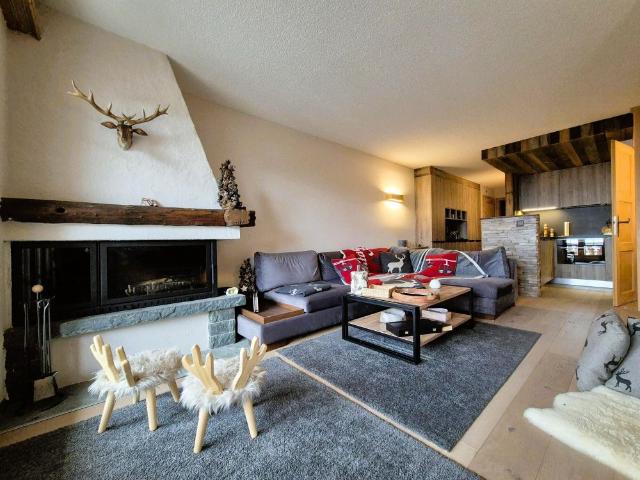 Luminous 3.5 room duplex with garden, quiet setting and search