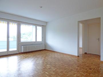 Luminous apartment in a green location!
