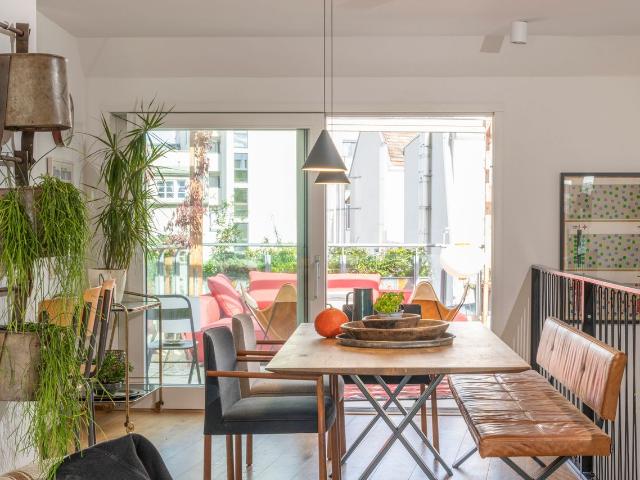 Luminous Artist Penthouse, Vienna Amsterdam Apartments for Rent