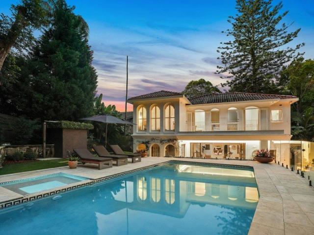 Luminous Family Residence Just Footsteps To Harbourside Parkland