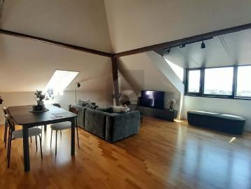 LUMINOUS, IDYLLIC AND ACCOMMODATING