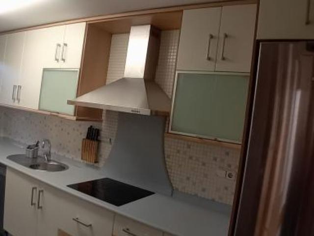Luminosa y amplia vivienda de 3 dormitorios en Juan Carlos I