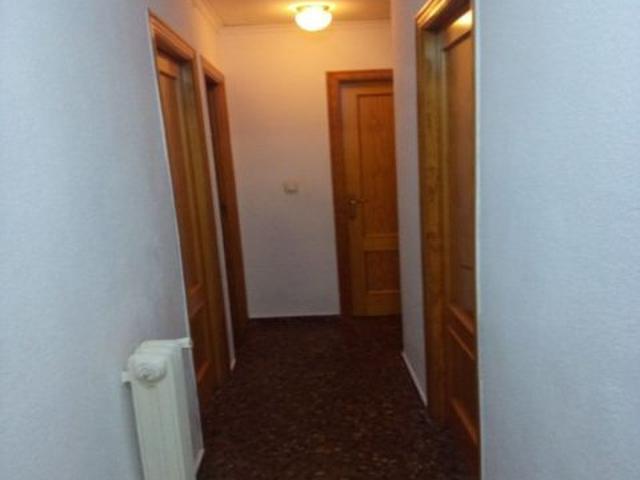 LUMINOSA Y AMPLIA VIVIENDA EN ALQUILER SIN AMUEBLAR EN ZONA EROSKI