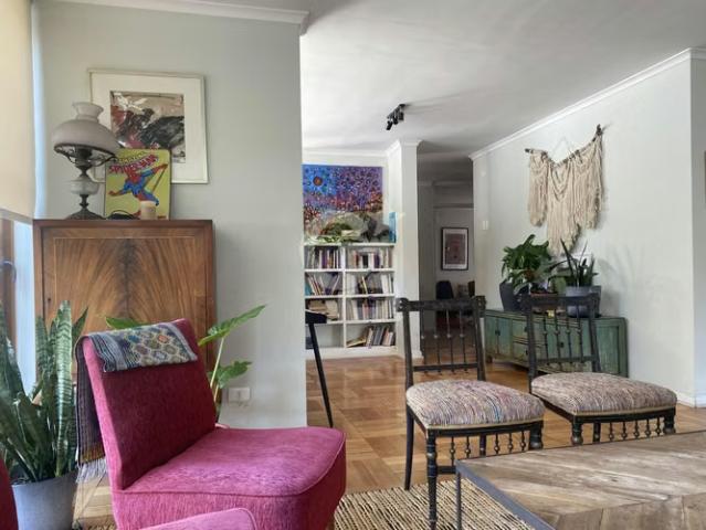 Luminosa casa cercana a colegio San Ignacio | 3 dormitorios por 21500.00 en Providencia