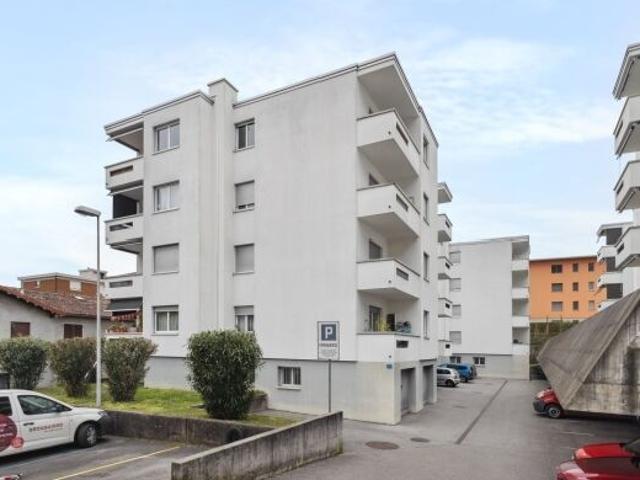 luminoso 4.5 locali nel cuore di Viganello