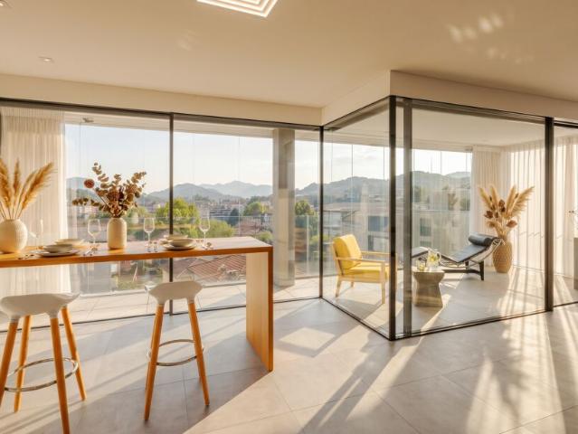 LUMINOSO 3.5 LOCALI CON TERRAZZA E VISTA LAGO A MASSAGNO