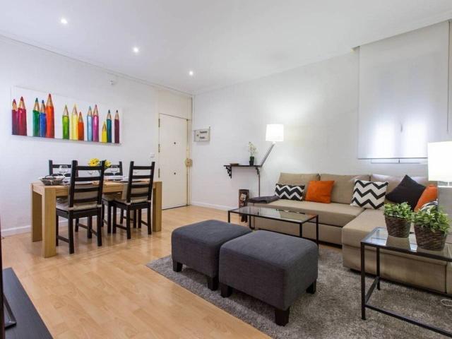 Luminoso y acogedor piso de 2 habitaciones