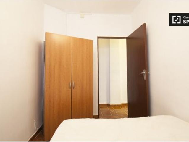Luminoso y tranquilo apartamento de 2 dormitorios con aire acondicionado en alquiler en Macarena