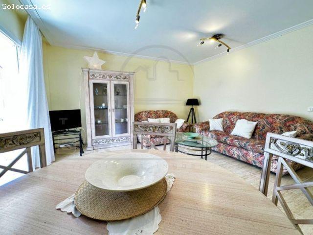 Luminoso apartamento con piscina climatizada, garaje y trastero