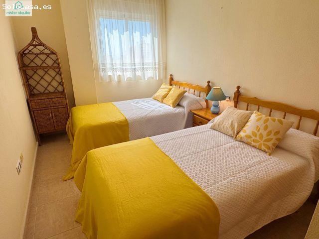 LUMINOSO APARTAMENTO CON TERRAZA Y GARAJE A DOS MINUTOS DEL PASEO MARÍTIMO