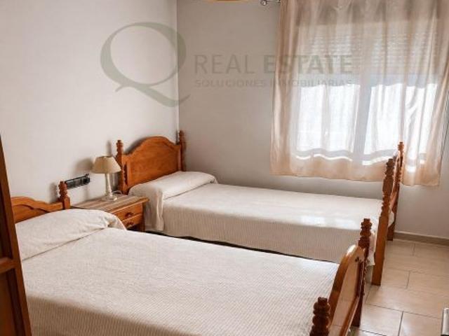Luminoso apartamento con vistas al mar, piscina y terraza en El Campello