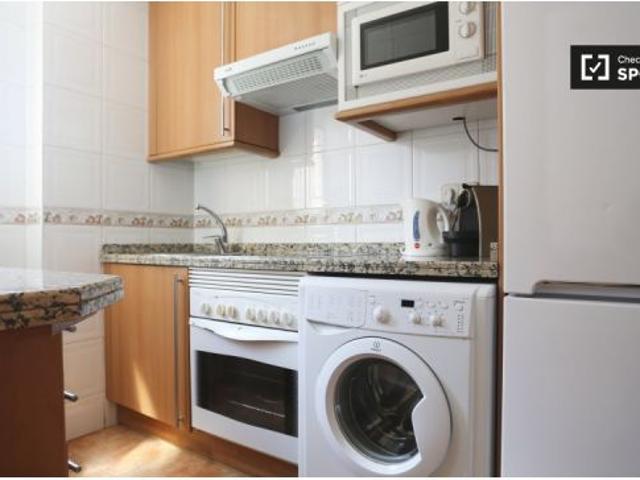 Luminoso apartamento de 3 dormitorios en alquiler en Tetuán