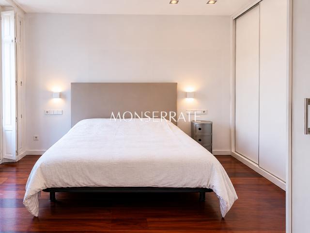 Luminoso apartamento junto a Torres de Serrano y el Río Turia