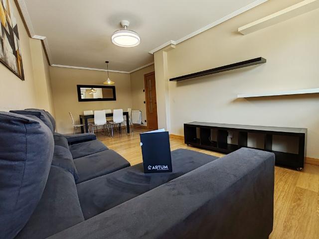 Luminoso apartamento seminuevo con terraza en Lanciego