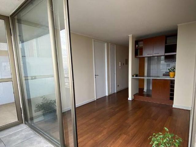 Luminoso Depto: 1 Dormitorio, Bodega y Estacionamiento