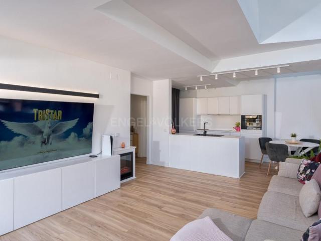 Luminoso dúplex reformado cerca de la playa 175m² Palamós
