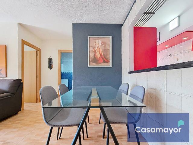 Luminoso piso amueblado con terraza, ideal para larga estancia junto al Hospital General de Alicante