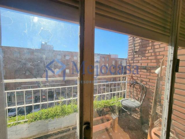 Luminoso piso en el Barrio de la Concepción – Calle José del Hierro