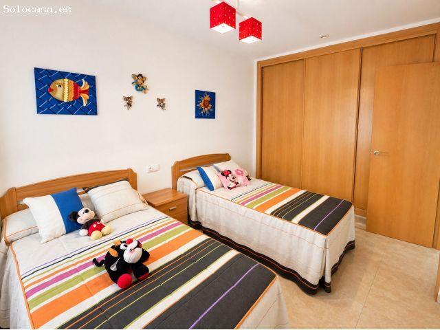 LUMINOSO PISO EN PRIMERA PLANTA CON VISTAS ABIERTAS EN ZONA